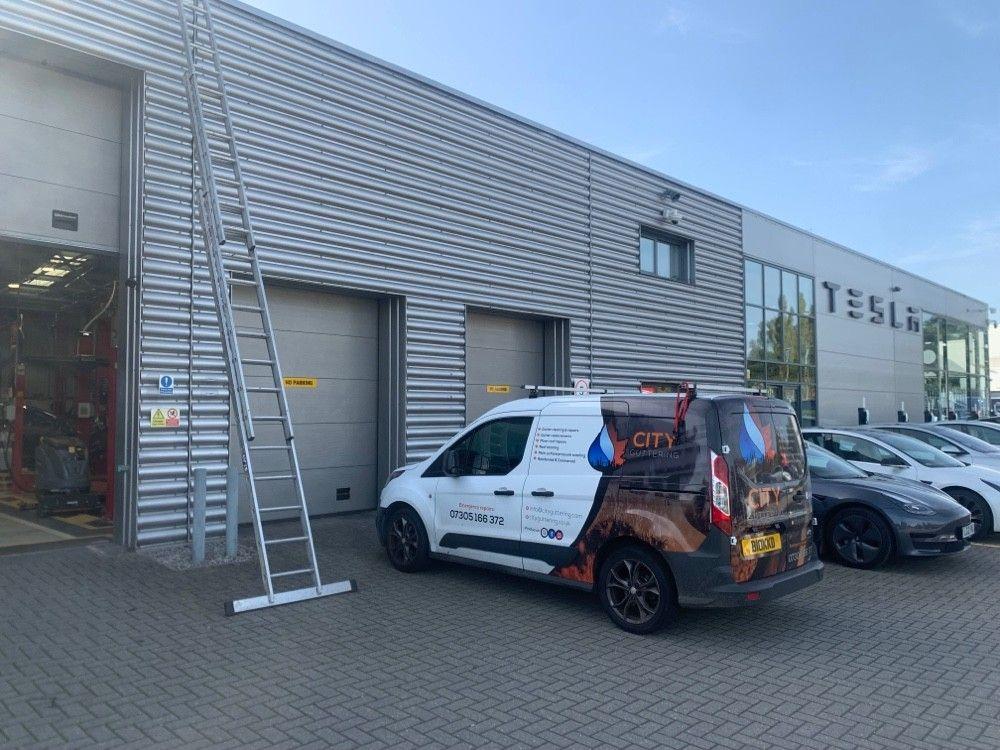 Gutter work at an industrial unit